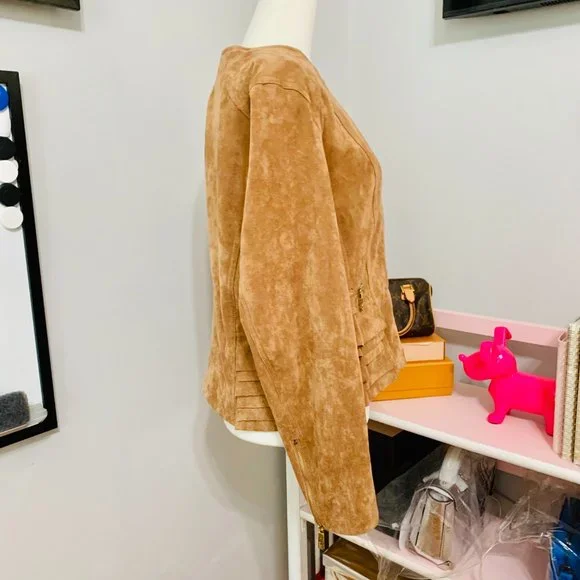 Sold! LIKE NEW IVANKA TRUMP BLAZER JACKET - Picture 4 of 12